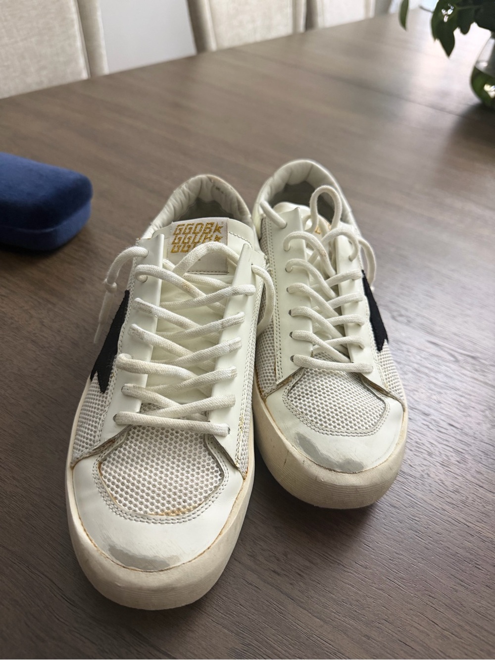 Golden Goose Women’s White Sneakers with Black Star - Picture 5 of 6